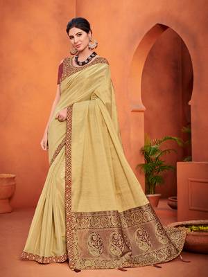 Vibrant and visually appealing, this Cream color banarasi silk with zari saree. this party wear saree won't fail to impress everyone around you. this gorgeous saree featuring a beautiful mix of designs. Its attractive color and designer heavy embroidered silk design, stone design, beautiful floral design work over the attire & contrast hemline adds to the look. Comes along with a contrast unstitched blouse.