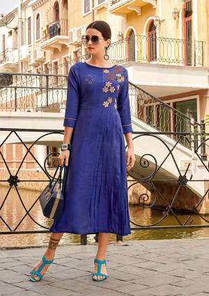 Add This Pretty Readymade Kurti To Your Wardrobe In Royal Blue. This Pretty Kurti Is Cotton Based Which Ensures Superb Comfort All Day Long. 