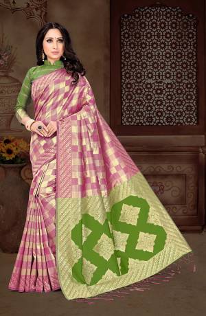 Look Pretty In This Lovely Light Pink Colored Saree Paired With Contrasting Green Colored Blouse. This Saree And Blouse Are Fabricated On Art Silk Beautified With Heavy Weave All Over. 
