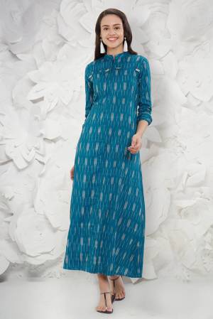 Grab This Beautiful Designer Readymade Kurti In Blue Color Fabricated On Rayon Beautified With Ikkat Prints All Over It. It Is Available In All Regular Sizes. Buy Now.