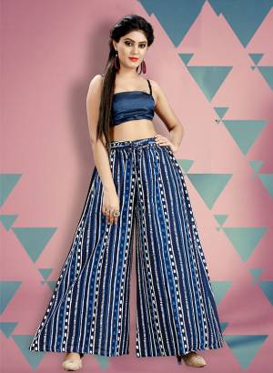 Here Is A Beautiful Plazzo For Summers. This Plazzo Is Fabricated On Cotton Beautified With Prints And Can Be Paired With Top, Crop Top Or Kurti. Also It Is Comfortable To Carry All Day Long. 