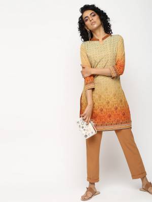 For Your Casuals, Grab This Pretty Printed Kurti Fabricated On American Crepe. This Kurti Is Soft Towards Skin And Available In All Regular Sizes. Also This Can Be Paired With Any Kind Of Bottom Like Plaazo, Pants Or Leggings. 