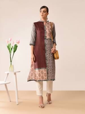 Here Is A Very Pretty Printed Kurti For These Easy go Summer. This Kurti Is Fabricated On Light Weight Soft Silk. You Can Pair This Kurti With Leggings, Plazzo OR Pant As Per Your Comfort. Buy Now