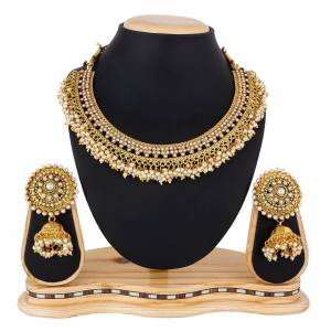 Grab This Heavy Necklace Set For The Upcoming Wedding Season. Pair This Up With Your Heavy Ethnic Attire And also It Can Be Paired With Any Colored Attire. Buy Now.