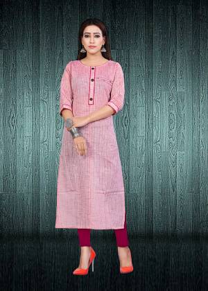 Look Pretty In This Readymade Pink Colored Kurti Fabricated South Cotton. This Is Suitable For College, Home Or Work Place. Buy Now.