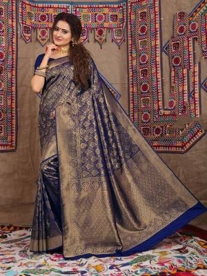 For A Rich And Elegant Look, Grab This Designer Silk Based Saree In Navy Blue Color. This Saree Is Fabricated On Jacquard Silk Paired With Art Silk Fabricated Blouse Beautified With Heavy Weave All Over It.