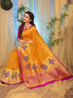 Grab This Beautiful Designer Silk Based Saree Which Gives A Rich?Look To Your Personality. This Saree Is Fabricated On Jacquard Silk Paired With Art Silk Fabricated Blouse, Beautified With Weave