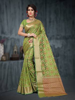 You Will Definitely Earn Lots Of Compliments In This Rich And Elegant Silk Based Saree, This Saree And Blouse are Beautified With Weave Giving It An Attractive Look