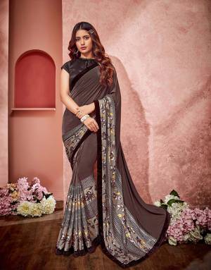 Offering finesse , style, comfort and glamour to the contemporary women, this saree induces just the right amount of romance. 