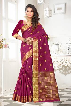 Grab This Designer Rich And Elegant Looking Saree In Magenta Pink Color Paired With Magenta Pink Colored Blouse. This Saree And Blouse Are Fabricated On Art Cotton Silk Beautified With Weave Butti And Lace Border. Buy This Saree Now.