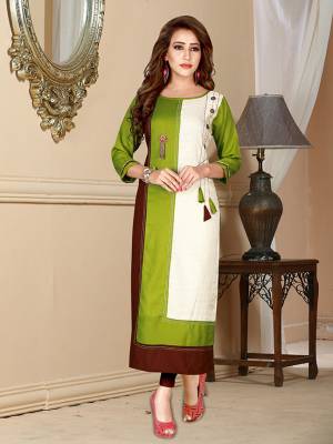 Simple And Elegant Looking Readymade Kurti Is Here In Green Color Fabricated On Rayon. This Kurti Is Light In Weight And Suitable For Your Casual Or Semi-Casual Wear.