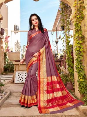 Rich And Elegant Looking Silk Saree Is Here For The Upcoming Festive Season Is Here With This Saree In Mauve Color. This Saree And Blouse Are Banarasi Art Silk Based Beautified With Weave Over The Border. 