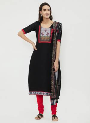 For Casual Wear, Grab This Dress Material In Black And Red Color and Get This Stitched As Per Your Desired Fit And Comfort. Its Top And Bottom Are Fabricated On Cotton Paired With Art Silk Fabricated Dupatta. 