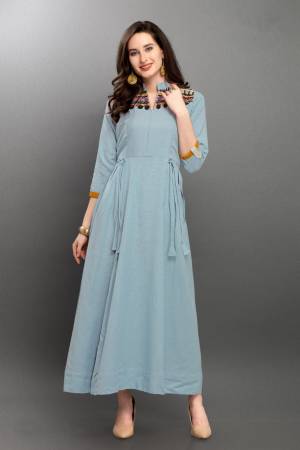 Look Pretty In This Beuautiful Subtle Shade With This Readymade Kurti In Steel Blue Color. This Pretty Kurti IS Fabircated On Linen. Its Rich Color And Fabric Will Earn You Lots Of Compliments From Onlookers. Also It Is Available In All Regular Sizes. 