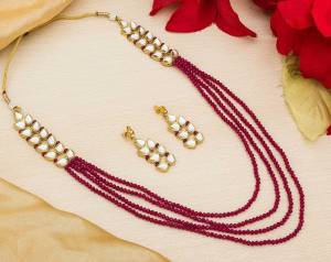 Adorn the Royal Queen Look With This Rich Looking Necklace Set. This Necklace Set Can Be Paired With Any Ethnic Attire In Same Or Any Contrasting Color. Buy Now