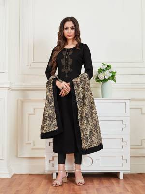 For A Bold And Beautiful Look, Grab This Readymade Pair Of Kurti With Dupatta In Black Colored Kurti And Cream And Black Dupatta. This Kurti Is Fabricated On Rayon Paired With Soft Silk Fabricated Dupatta. 