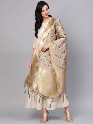 Enhance Your Look of gown and lehenga choli With Latest Trends Of Banarasi Dupatta Beautified With Attractive Weave All Over. You Can Pair This Up With Any Kind Of Ethnic Attire.