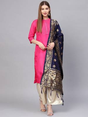 Enhance Your Look of gown and lehenga choli With Latest Trends Of Banarasi Dupatta Beautified With Attractive Weave All Over. You Can Pair This Up With Any Kind Of Ethnic Attire.