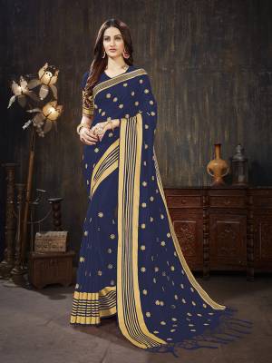 For A Rich And Elegant Look, Grab This Silk Based Designer Saree In Navy Blue Color. This Saree And Blouse are Fabricated On Art Silk Beautified With Weave And Jari Embroidered Butti. Buy This Saree Now.