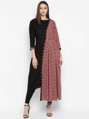 Enhance Your Personality Wearing This Designer Asymmteric Patterned Readymade Kurti In Black And Multi Color. This Kurti Is Cotton Based Beautified With Half Side Prints. Buy Now.