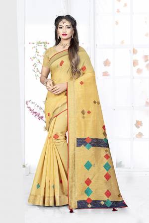 Here Is A Very Pretty Silk Based Saree In Yellow Color. This Saree Is Fabricated On Weaving Silk Paired With Art Silk Fabricated Blouse. It Is Light In Weight And Easy To Carry All Day Long. 