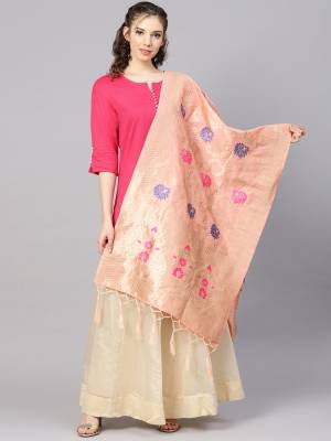 For A Proper Traditional Look, Pair Up Your Simple Attire With This Trendy Banarasi Art Silk Fabricated Dupatta. It Is Beautified With Weave All Over. Also It Is Light In Weight And Easy To Carry All Day Long.