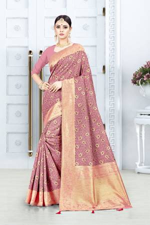 Look Pretty In This Designer Silk Based Pink Colored Floral Saree?Paired With Pink Colored Blouse. This Saree Is Fabricated On Weaving Silk Paired With Art Silk Fabricated Blouse. Buy This Saree Now