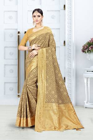Look Pretty In This Designer Silk Based Occur Yellow Colored Floral Saree?Paired With Occur Yellow Colored Blouse. This Saree Is Fabricated On Weaving Silk Paired With Art Silk Fabricated Blouse. Buy This Saree Now