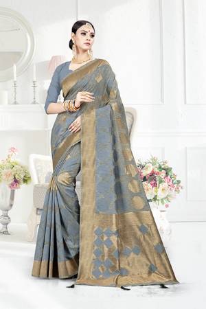 Look Pretty In This Designer Silk Based Steel Grey Colored Geonmetric Patterned Saree Paired With Steel Grey Colored Blouse. This Saree Is Fabricated On Weaving Silk Paired With Art Silk Fabricated Blouse. Buy This Saree Now