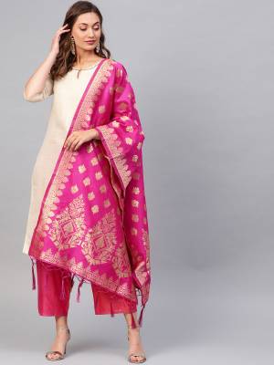 For A Proper Traditional Look, Pair Up Your Simple Attire With This Trendy Banarasi Art Silk Fabricated Dupatta. It Is Beautified With Weave All Over. Also It Is Light In Weight And Easy To Carry All Day Long