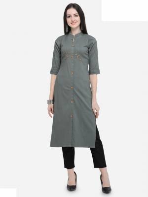 Flaunt Your Rich And Elegant Taste Wearing This Readymade Kurti Is Grey Color Fabricated Cotton. It Is Light In Weight And Easy To Carry All Day Long. 