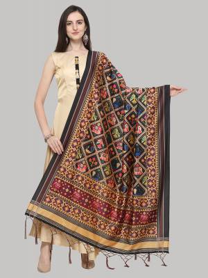 Grab This Classy Tassel Dupatta made from Assam silk has Beautified With decorative work like Digital Printed ,which makes it a smart pick for all occasions. You can wear this Dupatta in different styles Pairing Up With Different Kind Of Attires