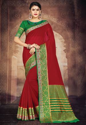 Simple And Elegant Silk Based Saree For Your Casual Or Semi-Casual Wear In Maroon Color Paired With Contrasting Green Colored Blouse. This Saree Is Light In Weight And easy To Carry all Day Long.
