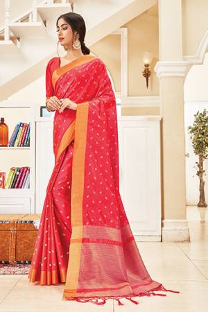 Celebrate This Festive Season With Beauty And Comfort In This Silk Based Saree In Dark Pink Color. This Saree Is Light In Weight And Easy To Carry All Day Long, Also Its Rich Fabric And Color Will Earn you Lots Of Compliments From Onlookers.