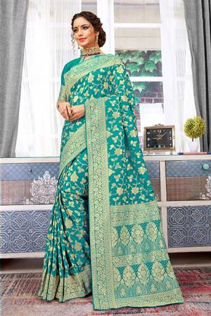 Flaunt Your Rich And Elegant Taste Wearing This Designer Saree In?Blue Color Paired With Blue Colored Blouse, This Saree And Blouse Are Weaving Art Silk Based Which Also Gives A Rich Look To Your Personality