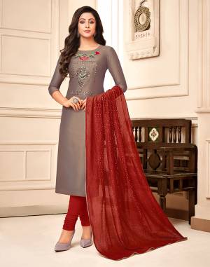 New And Unique Color Pallete Is Here With This Designer Dress material In Dark Grey And Maroon Color. Its Top Is Fabricated On Modal Silk Paired With Santoon Bottom And Chanderi Silk Fabricated Dupatta. Buy Now.