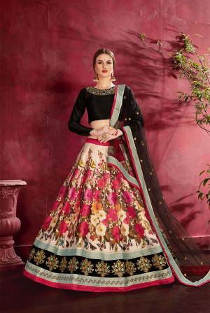 New And Unique Look Is Here With This Digital Printed Designer Lehenga Choli In Black Colored Blouse Paired With Peach Colored Lehenga And Black Colored Dupatta. Its Blouse Is Fabricated On Velvet Paired With Art Silk Lehenga And Net Fabricated Dupatta. Buy This Pretty Piece Now.