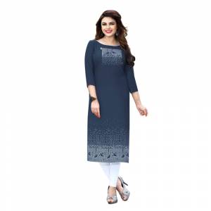 Add Some Casuals With This Readymade Printed Kurti. This Pretty Kurti Is Fabricated on Crepe And Available In All Regular Sizes. Its Fabric Is Soft Towards Skin And Esnures Superb Comfort All Day Long. 