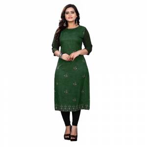 Here Is A Simple Readymade Kurti For Your Casual Wear Fabricated on Crepe. You can Pair This Up Same Or Contrasting Colored Bottom. Its Fabric Is Soft Towards Skin And Easy To Carry All Day Long. 