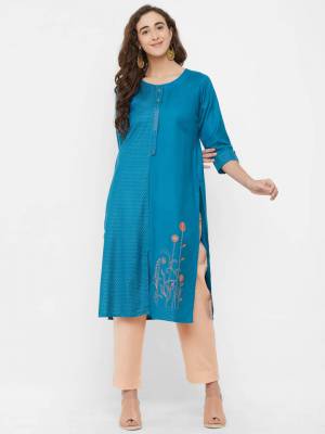 Grab This Readymade Kurti In Blue Color Fabricated On Rayon. This Pretty Simple Kurti Is Suitable For Your Casual Or Semi-Casuals. Also It Is Available In All Regular Sizes.
