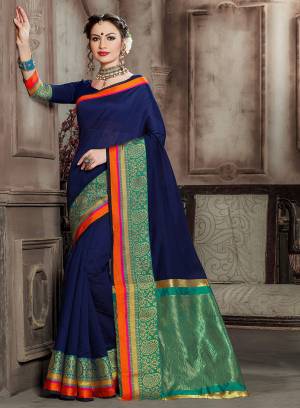 For A Royal Look, Grab This Designer Silk based Saree In Navy Blue Color. This Saree And Blouse Are Fabricated On Handloom Silk Beautified With Weaved Lace Border. Buy This Pretty Elegant Saree Now.