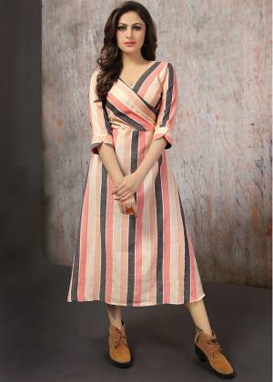 For Your Semi-Casuals, Outing Or Work Place, This Peach Colored Readymade Kurti IS Suitable For All. It IS Fabricated On Cotton Which Is Durable And Easy To carry All Day Long. 