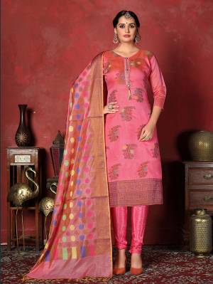 Look Pretty This In This Designer Straight Suit In Pink Color. This Beautiful Dress Material Is Fabricated On Banarasi Silk Paired With Santoon Bottom And Jacquard Silk Fabricated Dupatta. Buy Now.