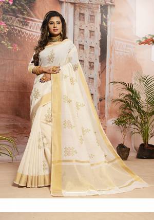 Flaunt Your Rich And Elegant Taste Wearing This Pretty Simple Saree In Off-White Color. This Saree Pretty Saree Is Cotton Based Beautified With Thread Work. It Is Light In Weight And Easy To Carry All Day Long. Buy Now.. 
