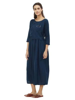 Beat The Heat This Summer Wearing This Lovely Readymade Calf Length Kurti In Blue Color Fabricated On Cotton. It Can Be Paired With Pants Of Leggings. Buy Now.
