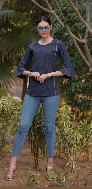 For Your Casual Or Semi-Casual Wear This Summer, Grab This Readymade Top In Navy Blue Color Fabricated On Cotton Slub. You Can Pair This Up With Blue Or Black Coloreed Denim. Buy Now.
