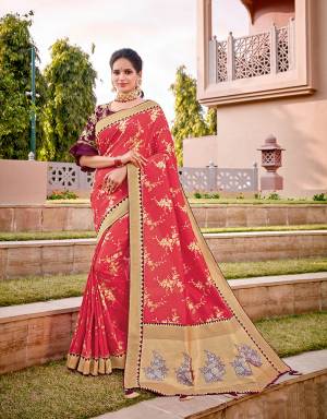 Delicate and ornate florals weaved meticulously in the auspicious Indian color- red, this saree is the very epitome of beauty , culture and grace. Pair with a maharani choker to look magnificent. 