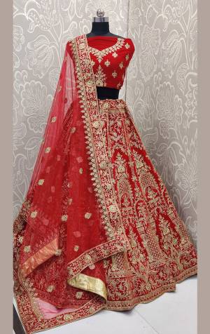 Look Pretty In This Every Girl's Favourite Color For Bridal Wear?In All Over Red Colored Lehenga Choli. This Very Beautiful Heavy Designer Lehenga Choli Is Fabricated on Velvet Paired With Net Fabricated Dupatta. Buy Now. Its Attractive Embroidery And Color Will Definitlely Earn You Lots Of Compliments From Onlookers