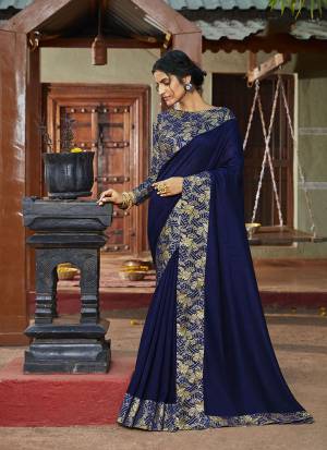 Celebrate This Festive Season With Beauty And Comfort Wearing This Simple And Elegant Looking Designer Saree In Navy Blue Color. This Saree Is Silk Based Paired With Jacquard Silk Fabricated Blouse