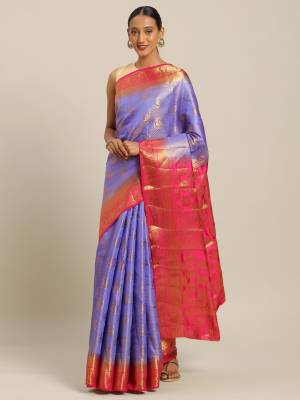 Rich And Elegant Looking Designer Silk Based Saree Is Here In Light Purple Color Paired With Contrasting Rani Pink Colored Blouse. This saree And Blouse Are Fabricated On Art Silk Which Gives A Rich Look To Your Personality. 